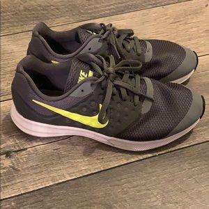 Nike Downshifter Sneakers